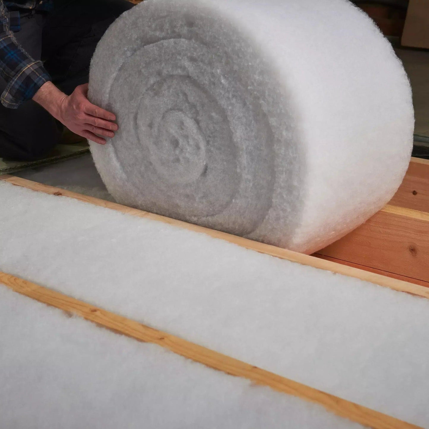 390mm Width - Eco Friendly Itch Free Thermal Insulation Roll - HighLoft