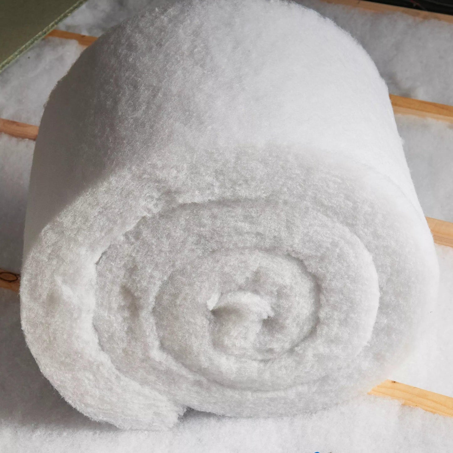 590mm Width - Eco Friendly Itch Free Thermal Insulation Roll - HighLoft